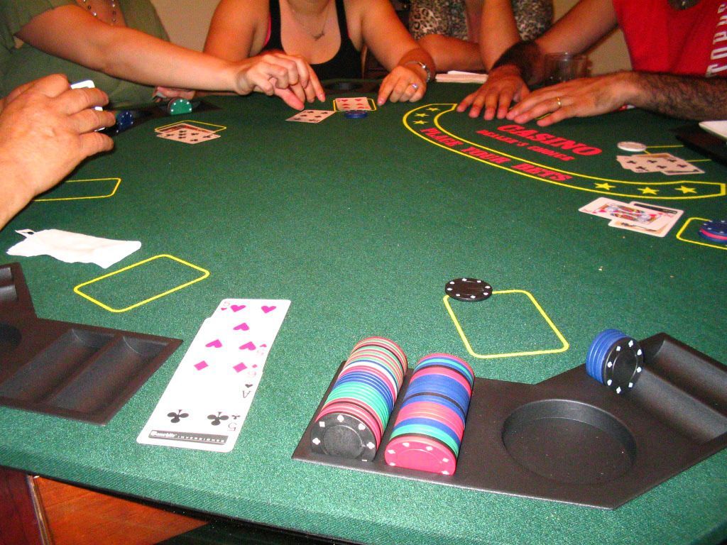 Zynga Poker آن لائن کیسینو میں کھیلنے کی وجوہات